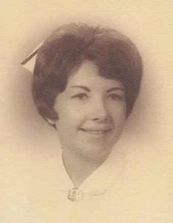 Mary E. Courtois Obituary (2024) - West Warwick, RI - Carpenter-Jenks ...