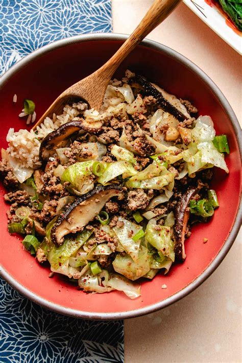 Chinese ground beef and cabbage stir fry | I Heart Umami®