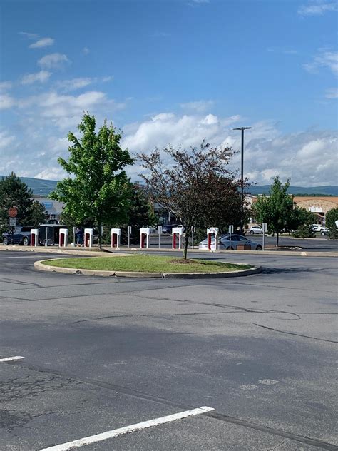 Shoppes at Montage (1) | Moosic, PA | EV Station