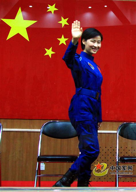 中国女宇航员将首次进入太空 – DW – 2012年6月15日