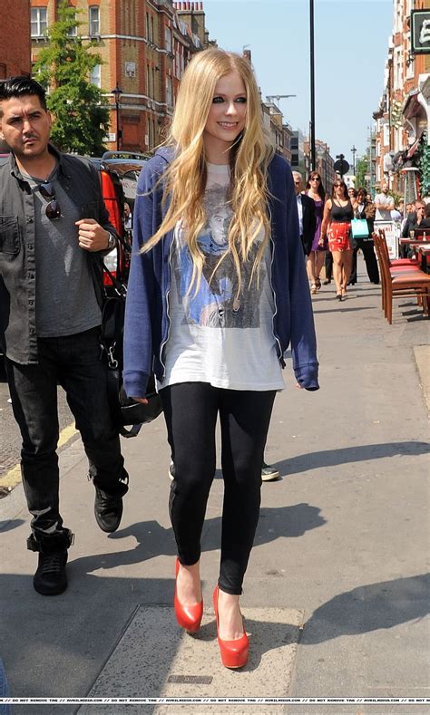AVRILMIDIA.com | Galeria de Fotos Avril Lavigne - Avril Lavigne Photo ...