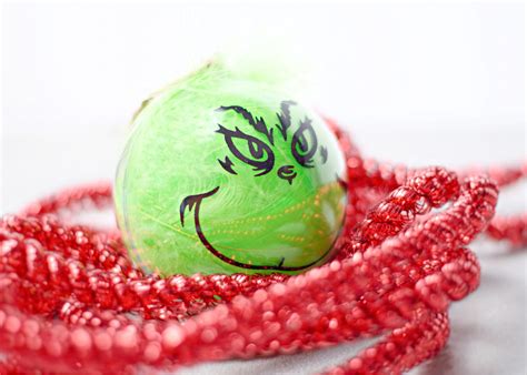DIY Grinch Ornaments {+FREE Grinch Face SVG File!} - A Country Girl's Life