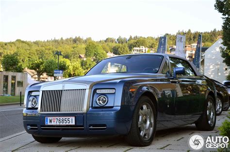 Rolls-Royce Phantom Drophead Coupé - 28 February 2024 - Autogespot