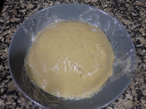 OSUKAA IS COOKING: MASA DE MAZAPÁN / MARZIPAN PASTRY