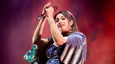Shreya Ghoshal Concert: Stampede-Like Situation In Cuttack’s Bali Jatra ...