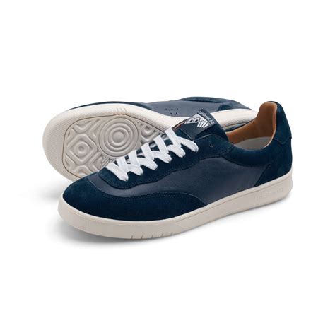 Last Resort AB CM001 Navy / White | UNDER THE SUN