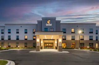 24 Hotels in Village of Clarkston, MI - Choice Hotels