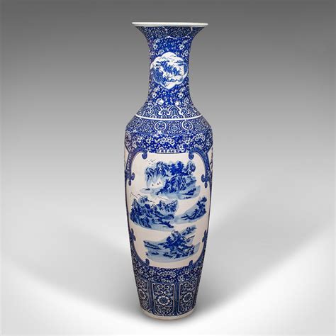 4' Tall Vintage Floor Vase, Chinese, Blue & White, Ceramic, Display ...
