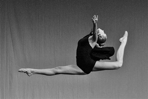 Female Solo Dancer Performing in the Theatre Editorial Stock Photo ...