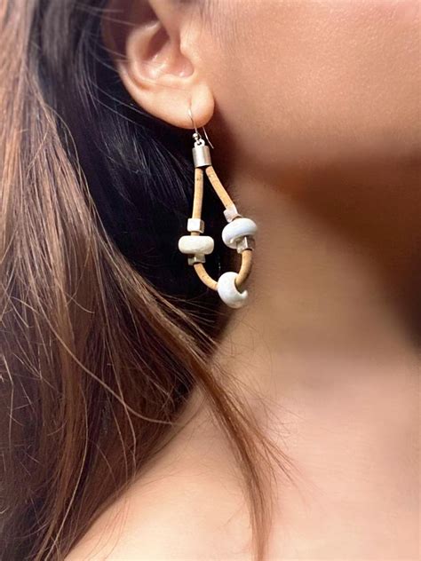 Ivory Drop Earring | FOReT