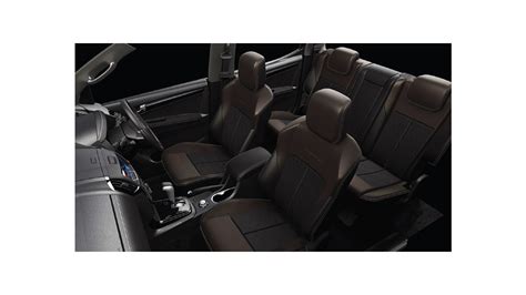 2021 Isuzu D-Max V-Cross, Hi-Lander BS6: Prices and variants explained ...