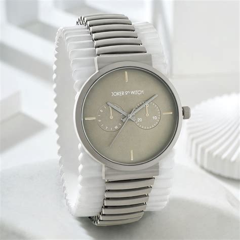 Airo Grey Large Dial Linked Chain Strap Unisex Watch – Joker & Witch