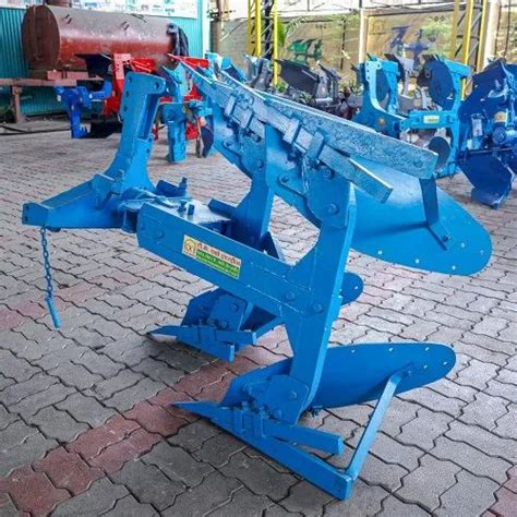 Plough Machines - Popular Model Two Bottom Hydraulic Plough ...