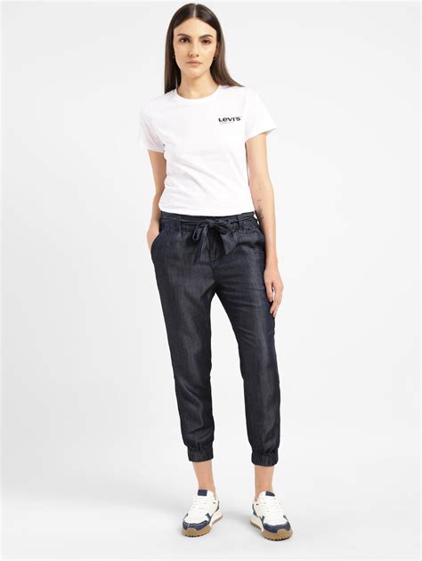 Levi's Women's Joggers – Trendy & Comfortable – Levis India Store