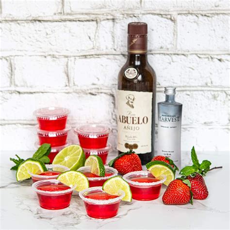 100-Pack 2oz Clear Plastic Jello Shot Cups with Leak-Proof Lids - Compact Food Storage for ...