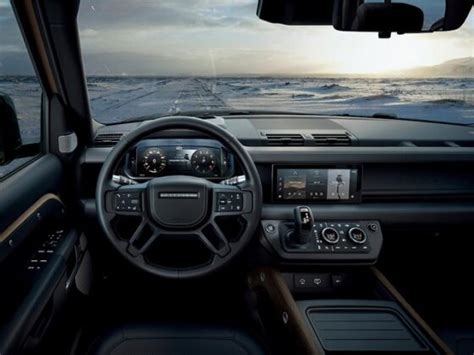 2023 Land Rover Defender 80 Will Probably Share Underpinnings With the ...