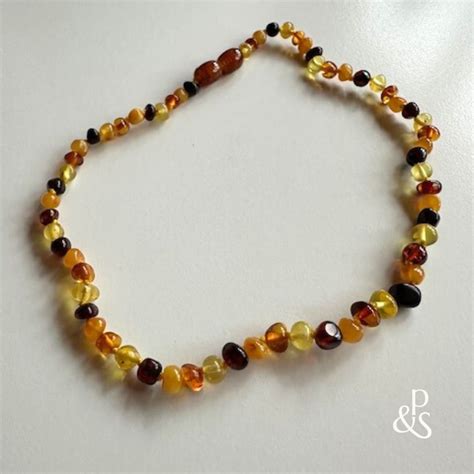 Baby Amber Teething Necklace - Plant and Share