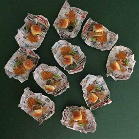 Mumbai Vadapav Cutting Chai Indian Miniature Food Magnet – small IDEA