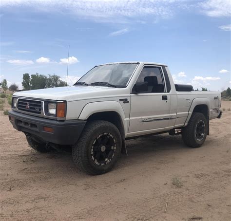 1994 Mitsubishi Mighty Max 93 Mitsubishi Mighty Max. Have At It Folks!