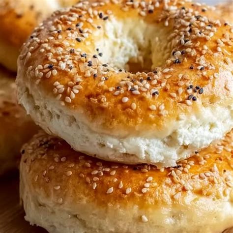 Ultimate Creamy Sour Cream Noodle Bake: A Comforting Classic