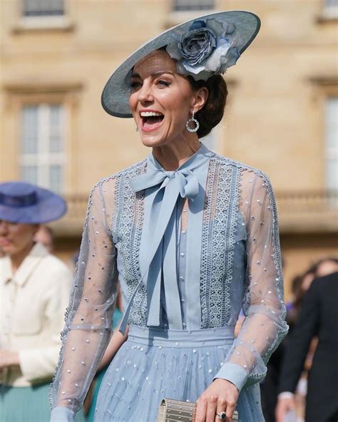 凯特王妃2018引领时尚的10个精彩瞬间 优雅高贵中透出丝丝|凯特王妃|解语花|穿着_新浪新闻