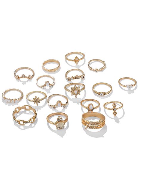 Scintillare By Sukkhi Lavish Gold Plated Rings Combo for Women : Amazon ...