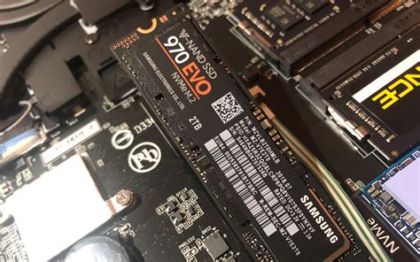 联想小新700 15isk安装M.2(NVME)固态硬盘 - 知乎