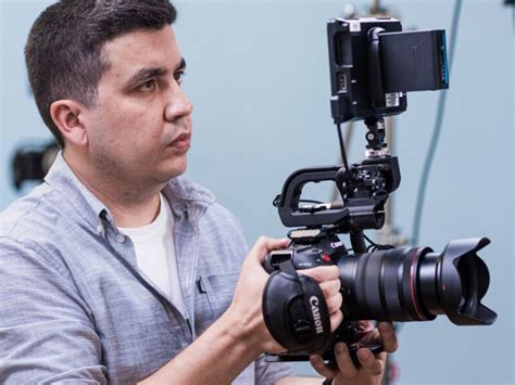 Camera 2 Shot Interview 的图像结果