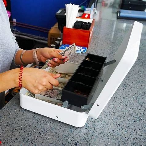 Money Cash Box 的图像结果