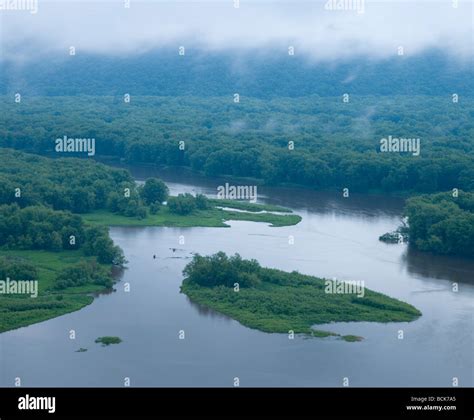 Mississippi River from Pikes Peak State Park, Upper Mississippi River ...