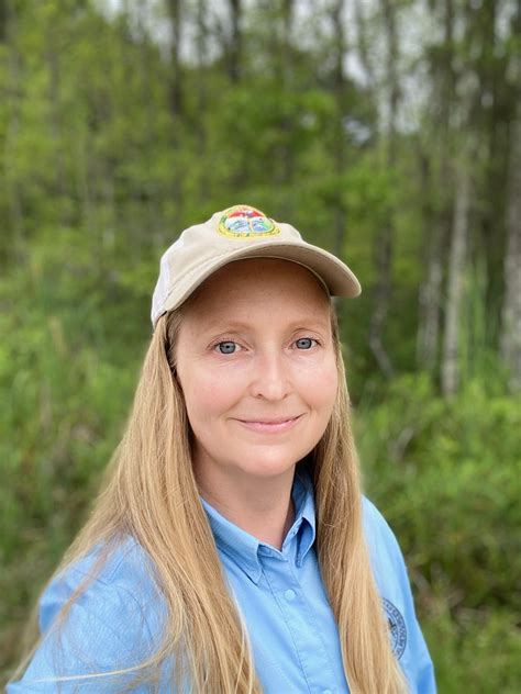 Christy Hand, SCDNR | FWS.gov