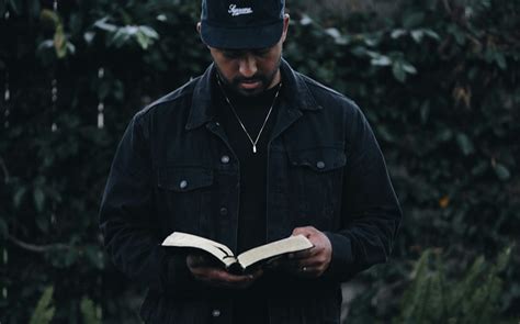 Master 179 Words That Rhyme with Man for Creative Writing