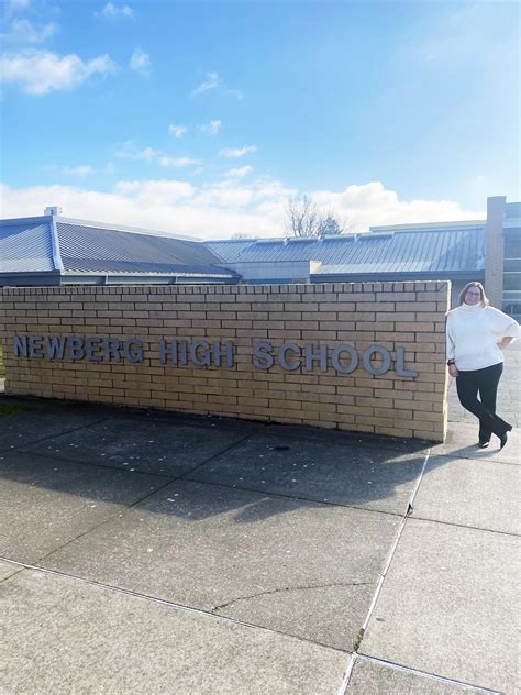 Who’s Who? Profile: Ashley Thomas | Newberg-Dundee Public Schools