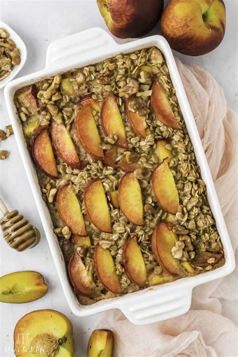 Easy Peach Baked Oatmeal Recipe - Blues Best Life