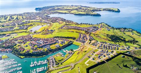 40,639+ Cheap Flights from India to New Zealand | Cheapflights