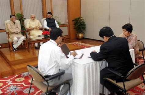 PM witnesses signing of Agreement for transfer of land for construction ...