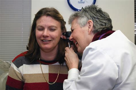 Labyrinthitis: What Is, Causes, Symptoms, Diagnosis, and Treatment