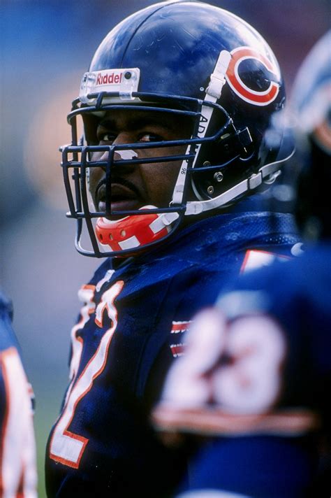 Chicago Bears: 10 Worst Free Agent Signings in Team History