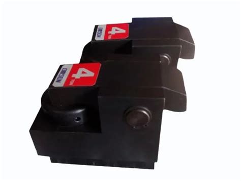 Mould Clamp - Hydraulic Mould Clamp Trader - Wholesaler / Distributor ...