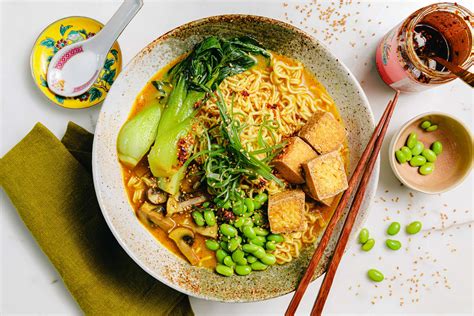 15 Minuten Kokos-Curry-Ramen · Eat this!