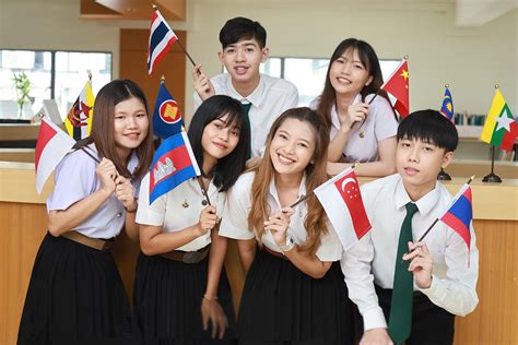 2023年泰国留学申请超详细时间规划表