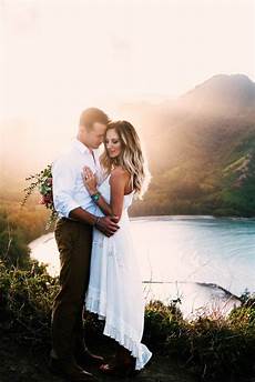 Engagement Photos by Things Are Heating Up With These 16 Summer Engagement Engagement Photos