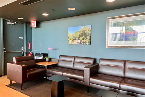 Inside JFK's 'new' and much improved Priority Pass lounge - The Points Guy