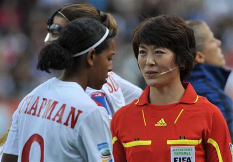 2015女足世界杯裁判员名单：3名中国女裁判入选创历史