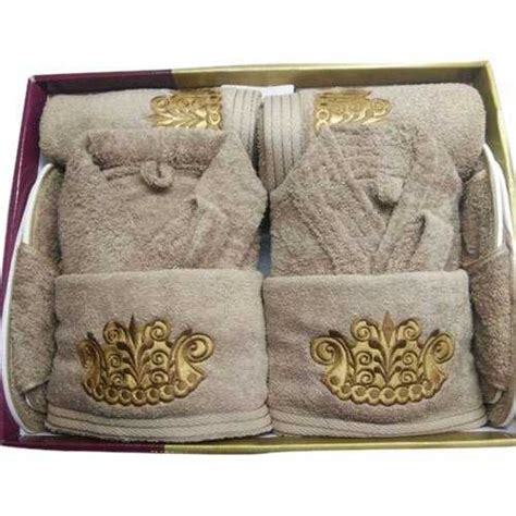 50+Beautiful Wedding Reception Gift Ideas