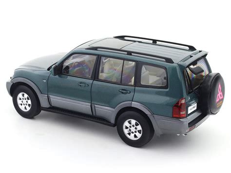 Mitsubishi Pajero V73 green 1:18 YC Model licensed diecast Scale Model ...
