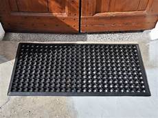 zerbino gomma outlet gt zerbino gomma forata anti incio tappeto su zerbino gomma outlet gt zerbino gomma forata anti incio tappeto su