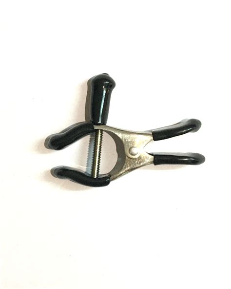 Black Adjustable Nipple Clamps