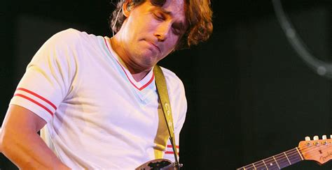 Learn to play Neon by John Mayer | LickLibrary