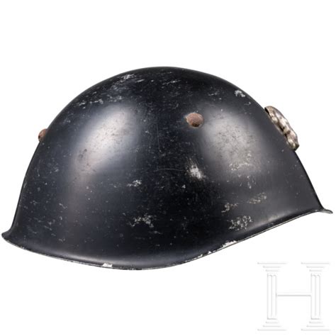 Paradehelm der Moschettieri del Duce